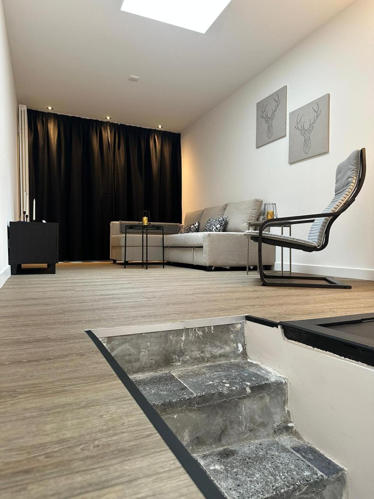 Luxe Pas Gerenoveerd Monumentaal Apartment Maastricht